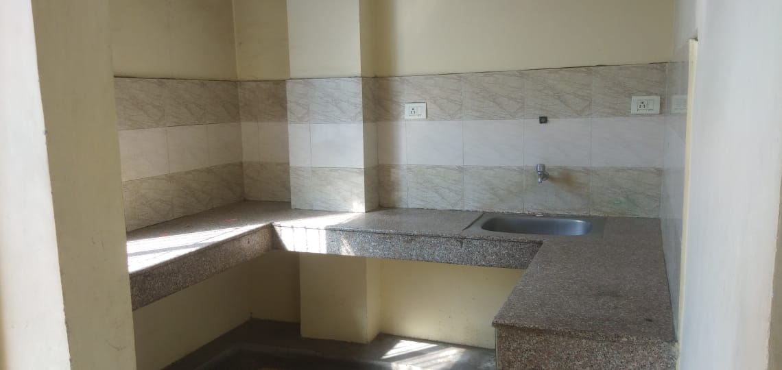 Unfurnished 2bhk in Ganesh Mandir Path, Bylane Number 4, Sector 2, Jayanta Nagar, Noonmati, Guwahati, Assam, India for Rent